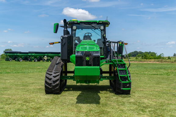 Used 2024 John Deere 8RT 370 Track Tractors at Koenig Equipment in Anna, OH - Photo7