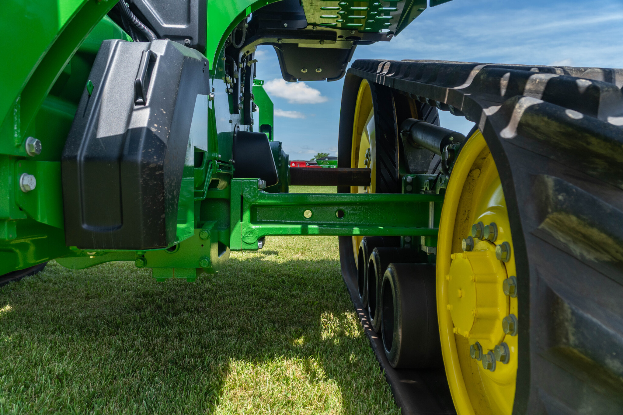 Used 2024 John Deere 8RT 370 Track Tractors at Koenig Equipment in Anna, OH - PhotoXL8