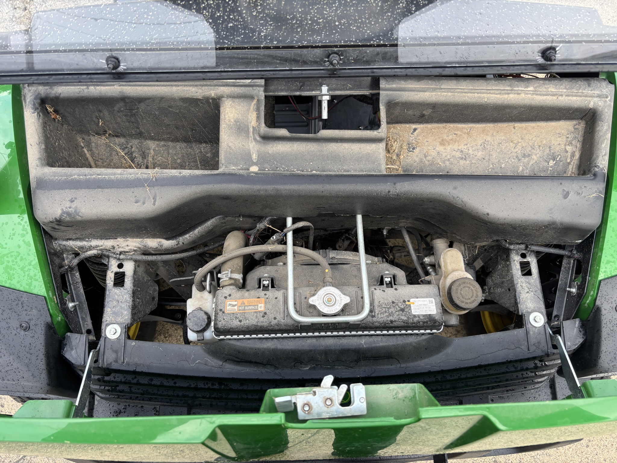 Used 2019 John Deere HPX615E ATVs & Gators at Koenig Equipment in Botkins, OH - PhotoXL17