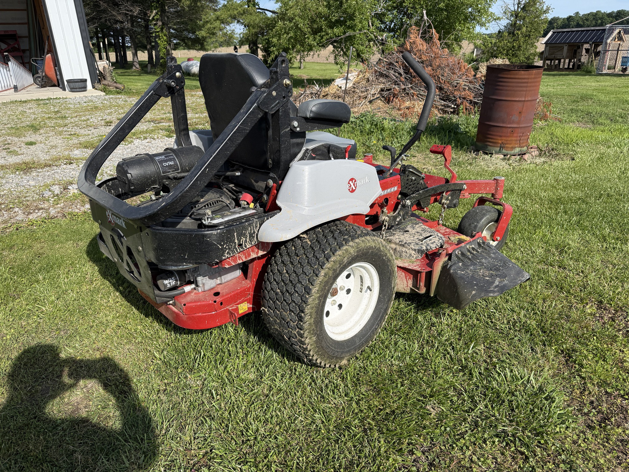 2021 Exmark LZE742GKC Image 9