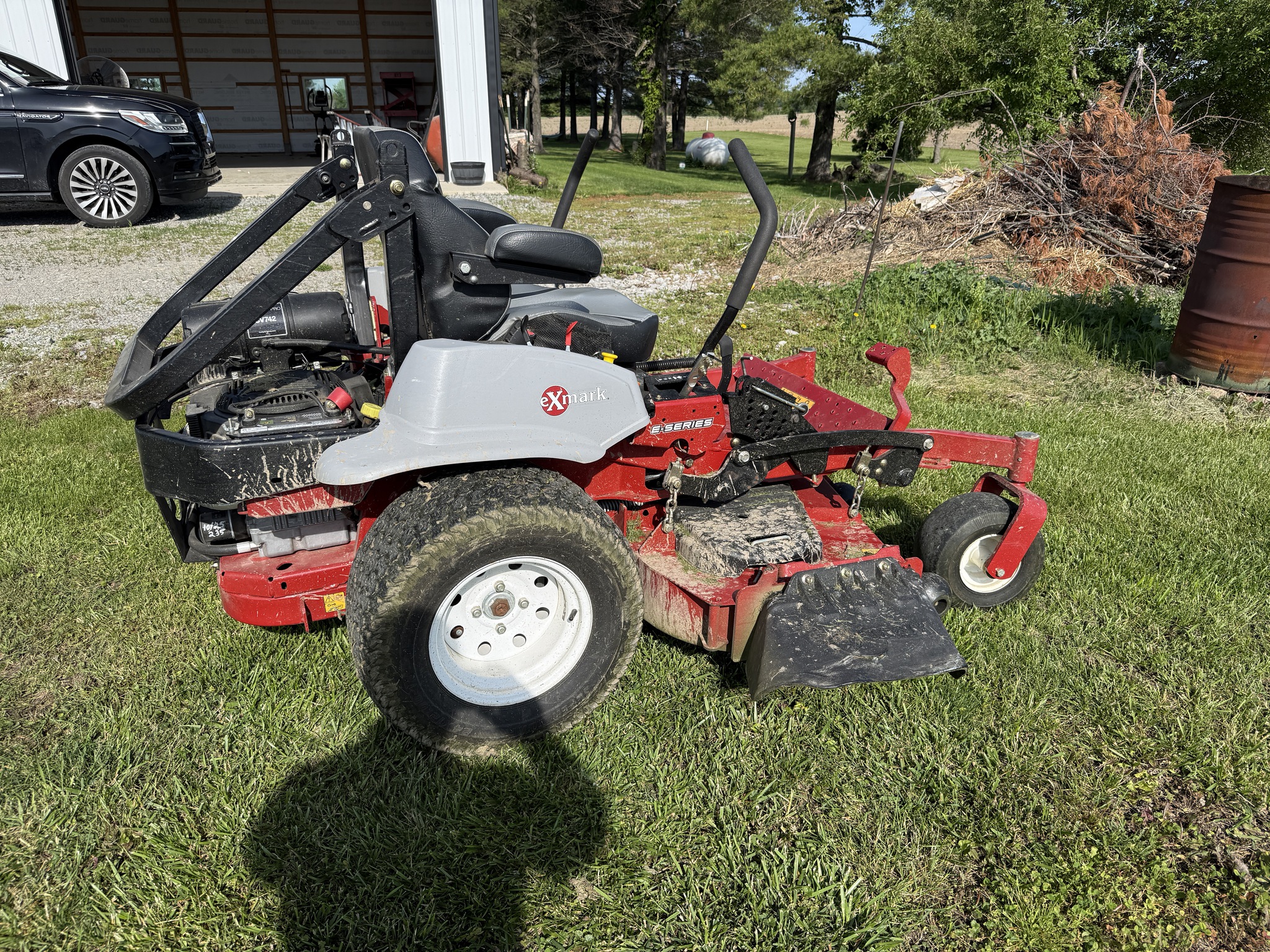 2021 Exmark LZE742GKC Image 10