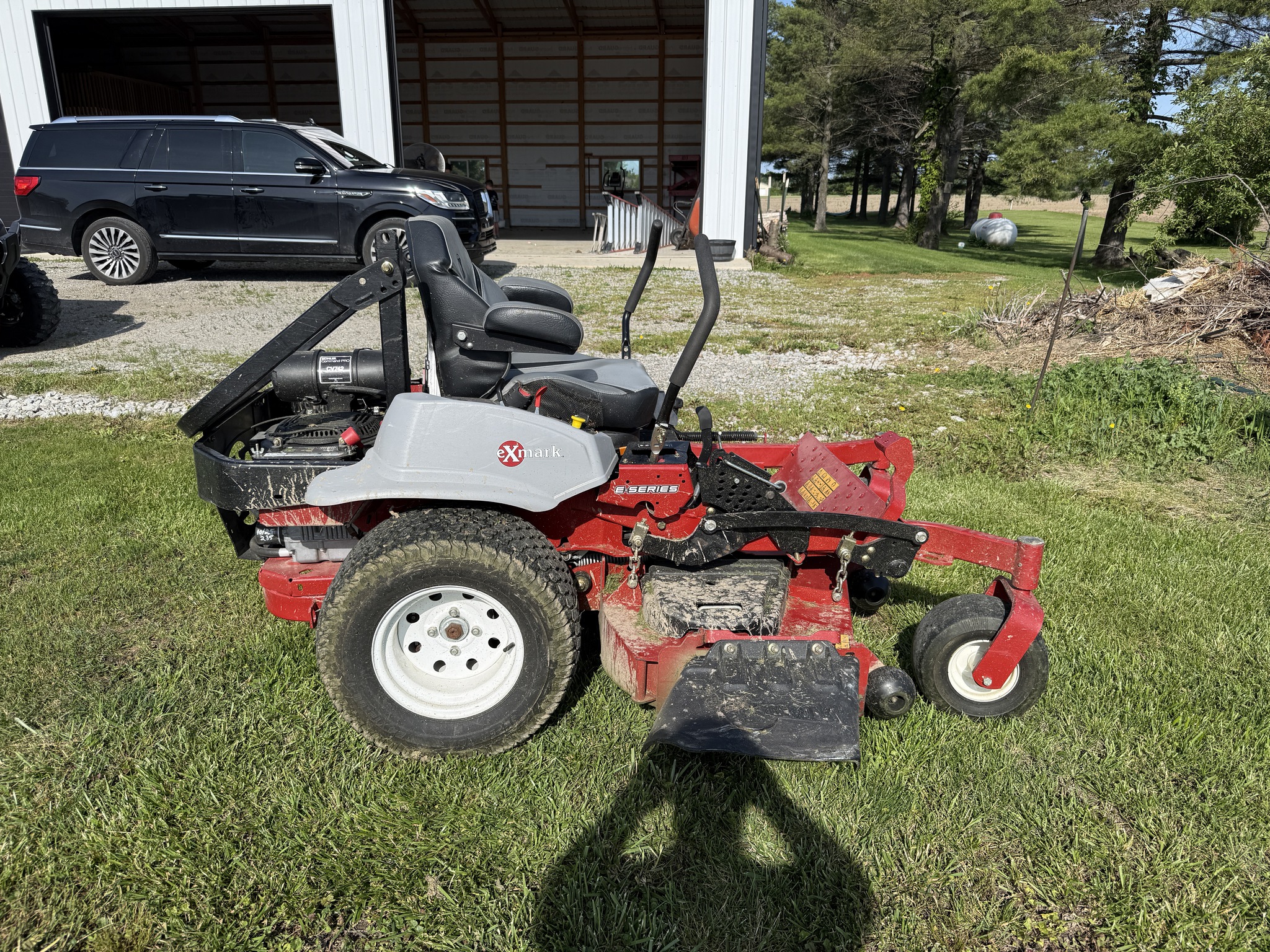 2021 Exmark LZE742GKC Image 11
