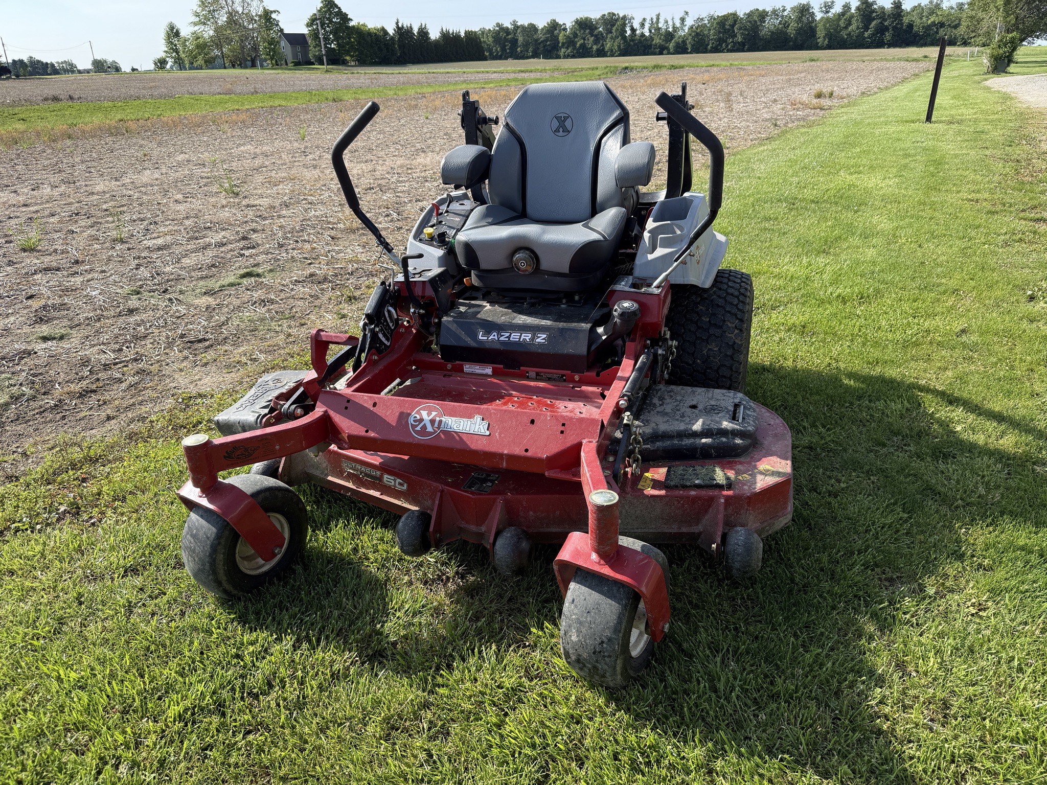 2021 Exmark LZE742GKC Image 16