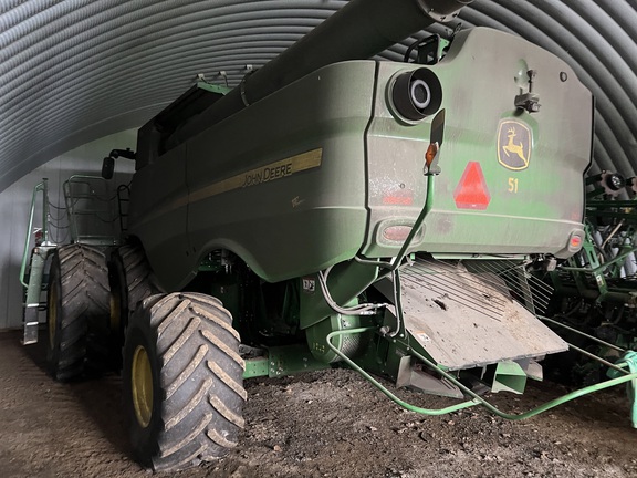 Photo of 2024 John Deere S780