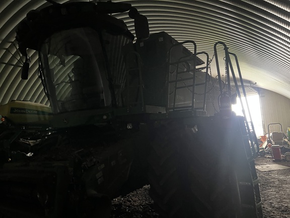 Photo of 2024 John Deere S780