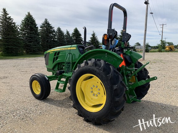 Photo of 2025 John Deere 5050E