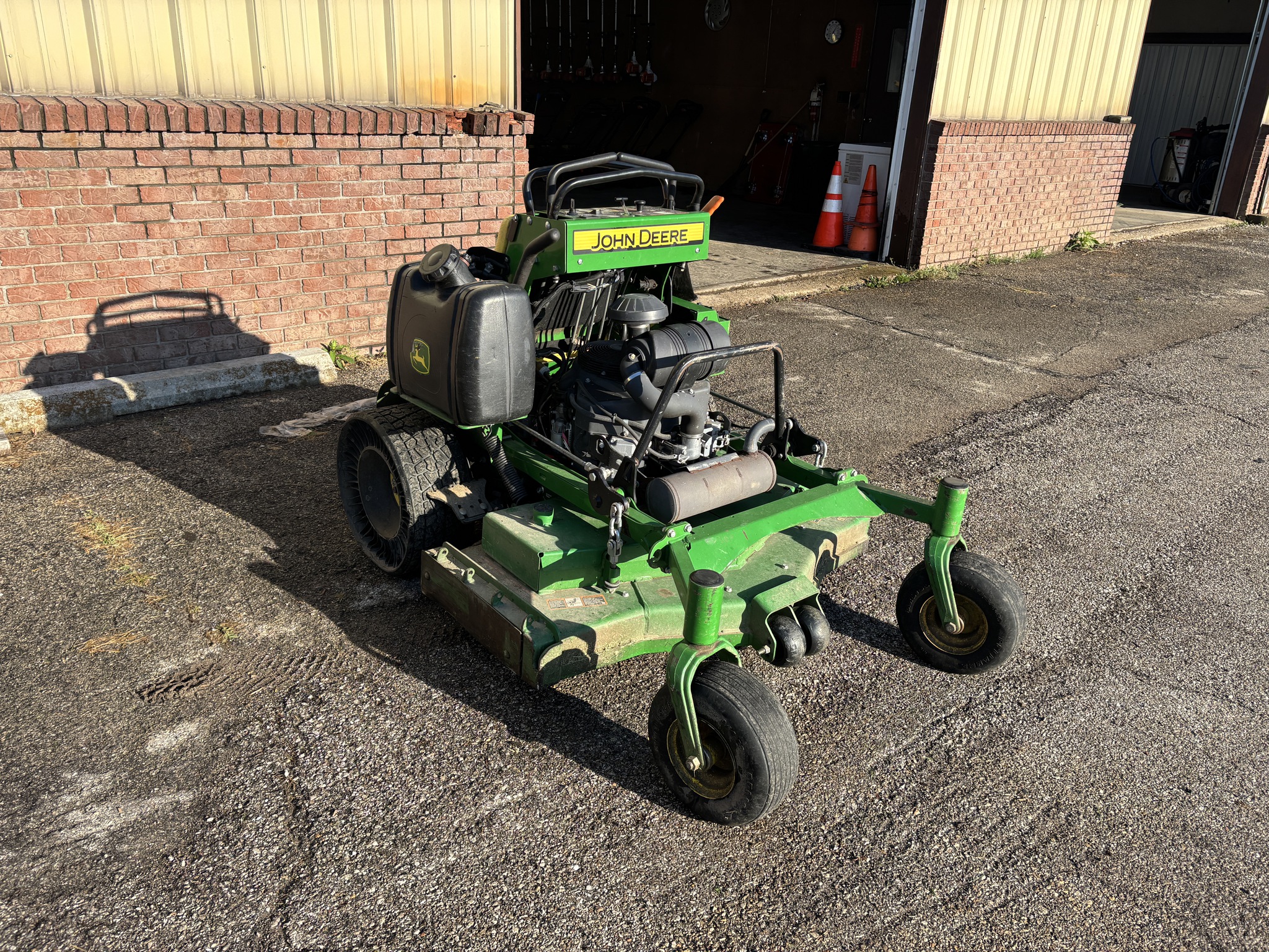 Used 2017 John Deere 648R Stand On Mowers at Koenig Equipment in Franklin, IN - PhotoXL1
