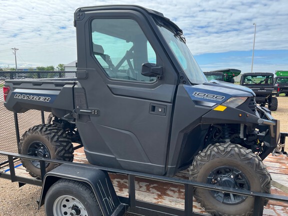 2021 Polaris RANGER 1000 CAB (3rd thumbnail)