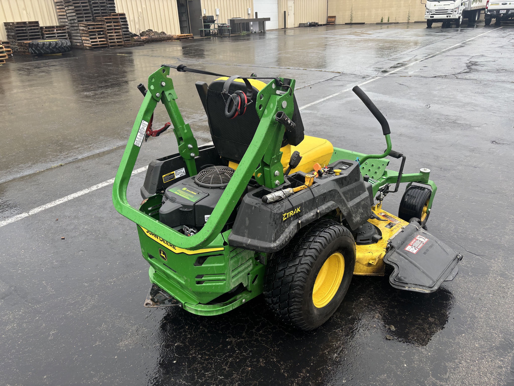 Used 2021 John Deere Z530M Zero Turn Mowers at Koenig Equipment in Tipp City, OH - PhotoXL6