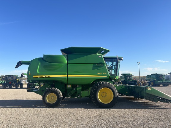 2008 John Deere 9570 STS (5th thumbnail)