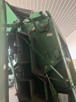 2010 John Deere 568 - Photo12