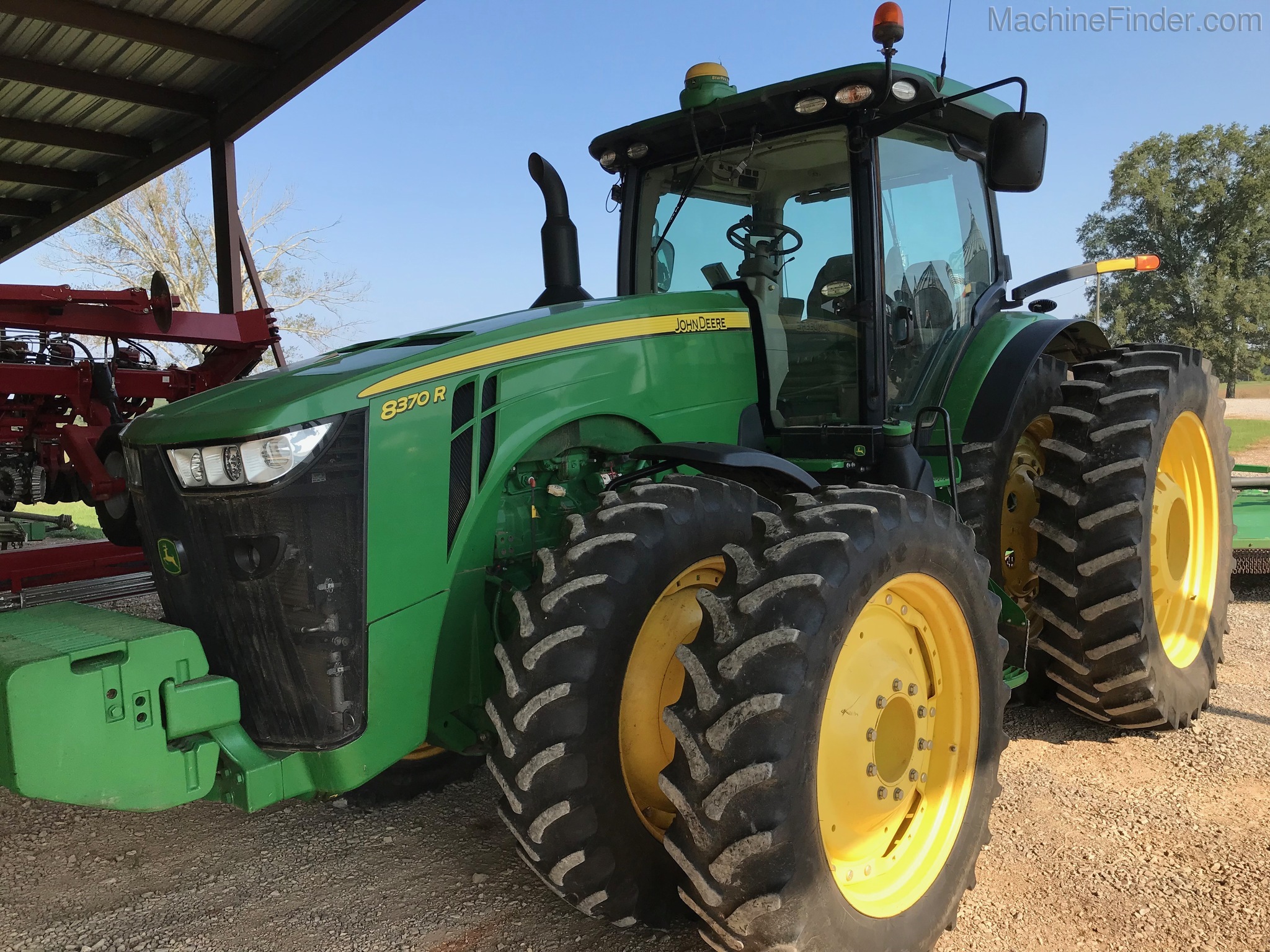 2014 John Deere 8370R Image 6