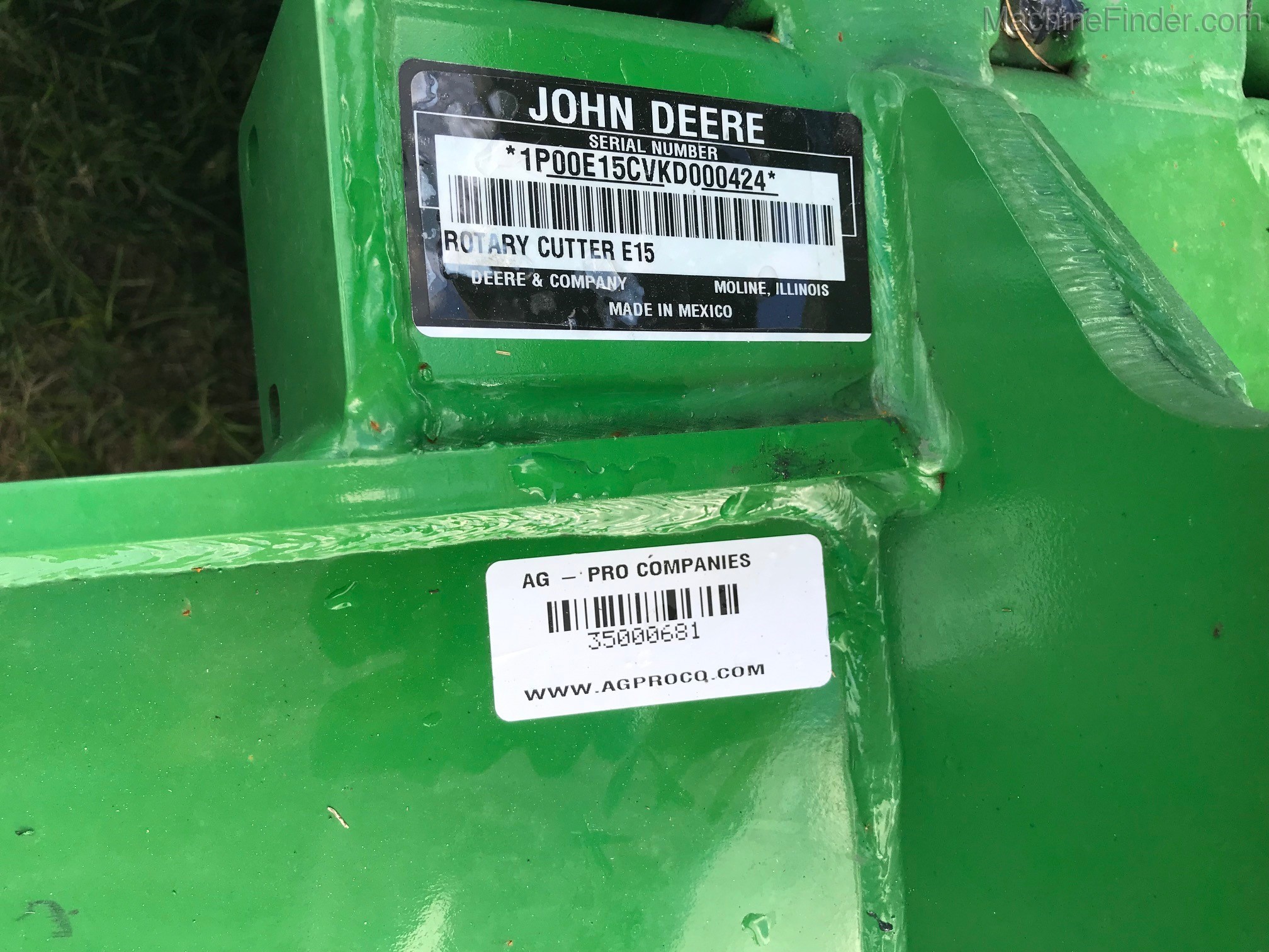 2020 John Deere E15 Image 6