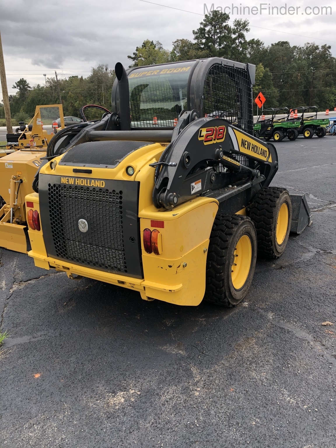 2013 New Holland L218 Image 5