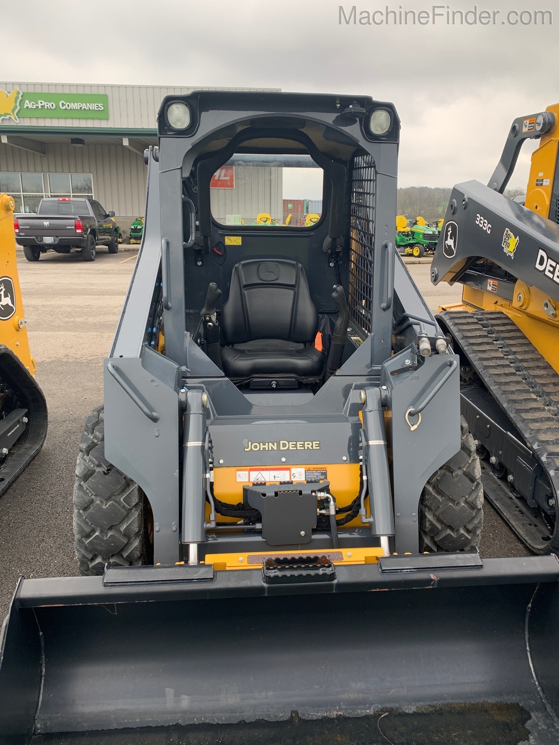 2016 John Deere 314G Image 3