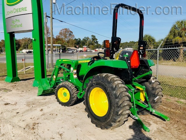 2020 John Deere 3043D Image 2