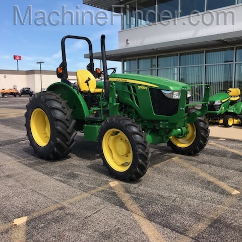 2018 John Deere 5055E Image 2