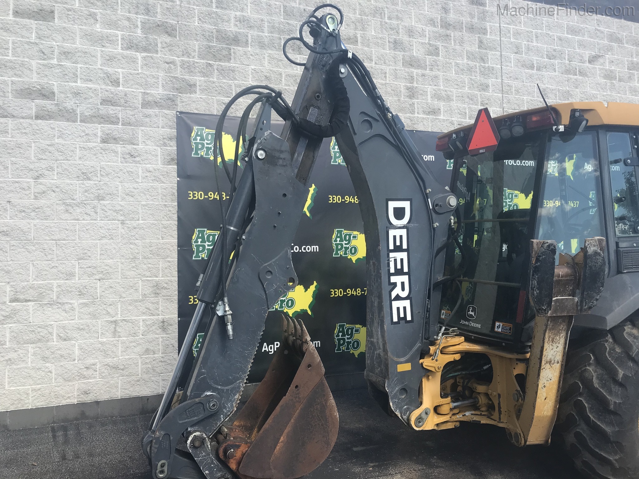 2015 John Deere 310SK Image 12