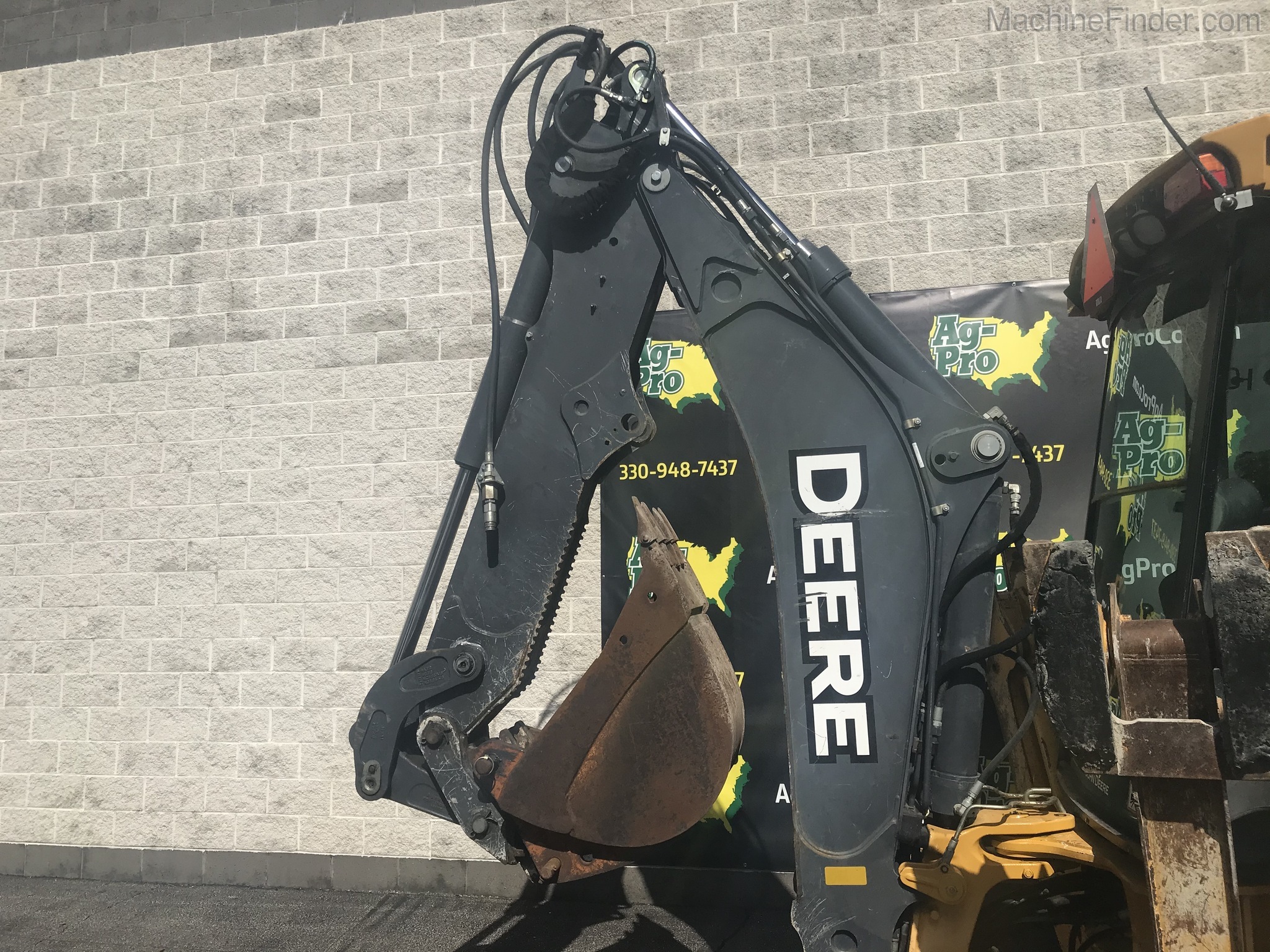 2015 John Deere 310SK Image 11