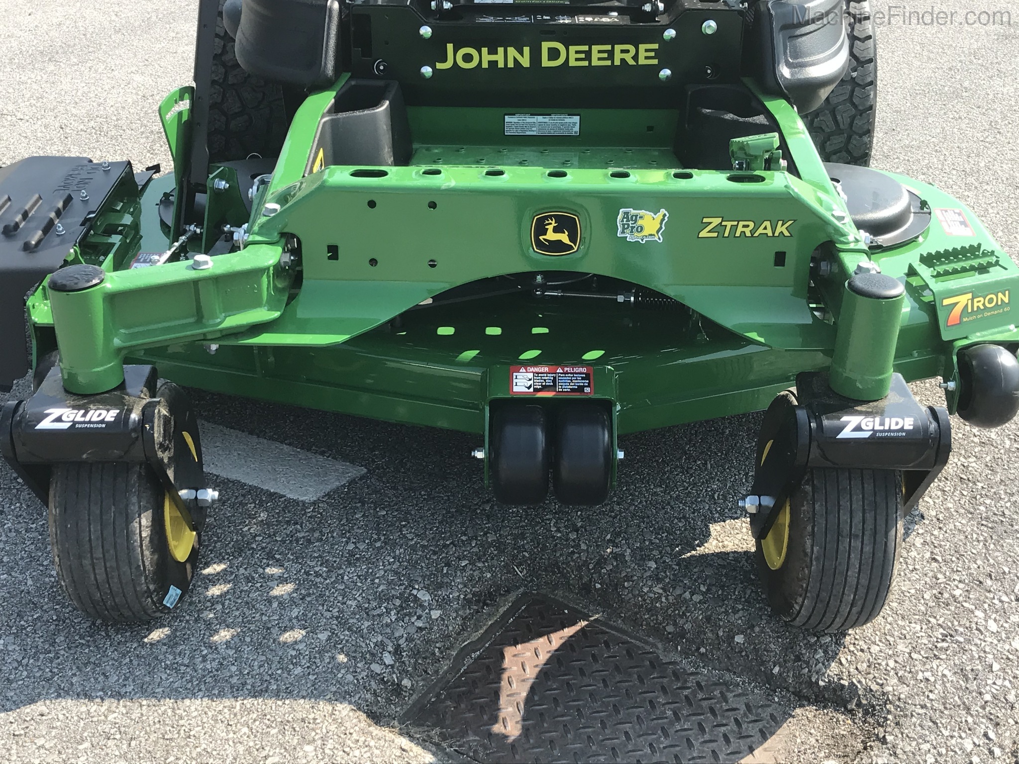 2020 John Deere Z950R Image 9