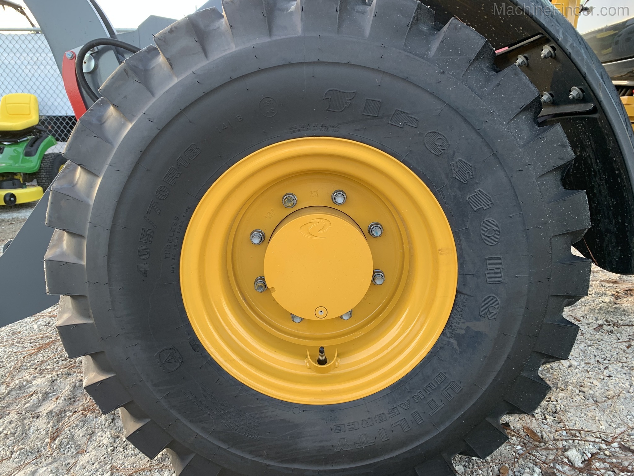 2020 John Deere 304L Image 3