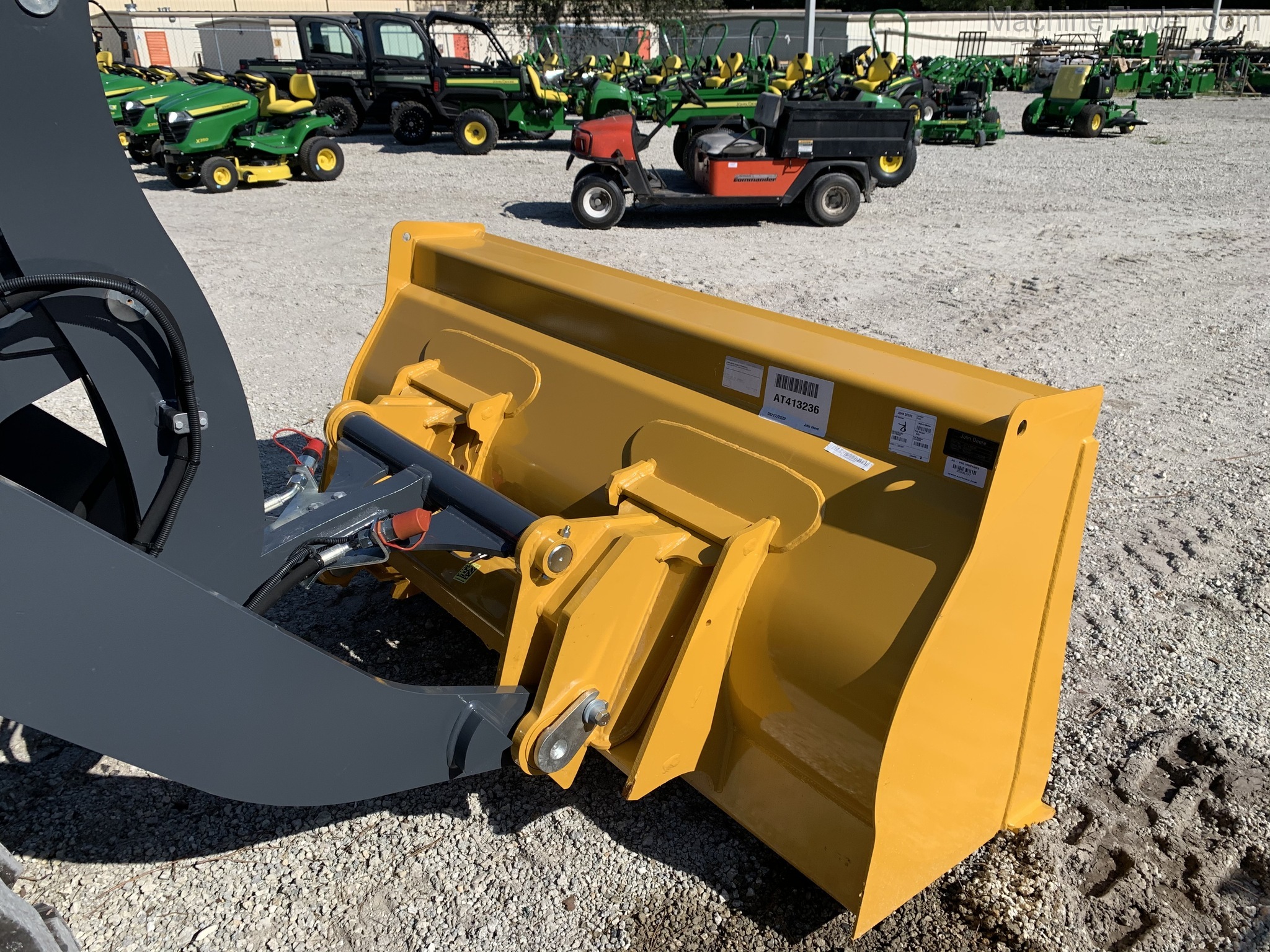 2020 John Deere 304L Image 12