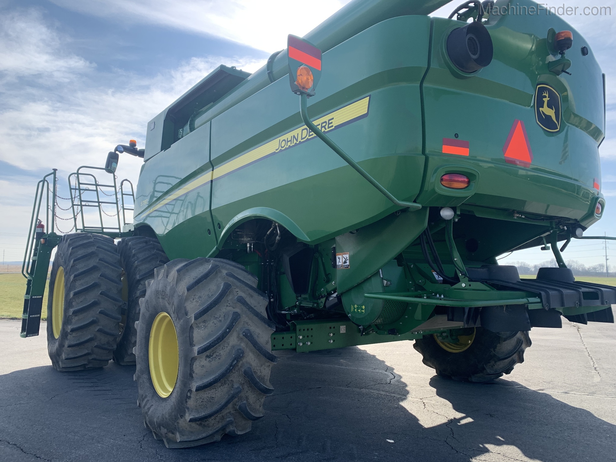 2019 John Deere S780 Image 4