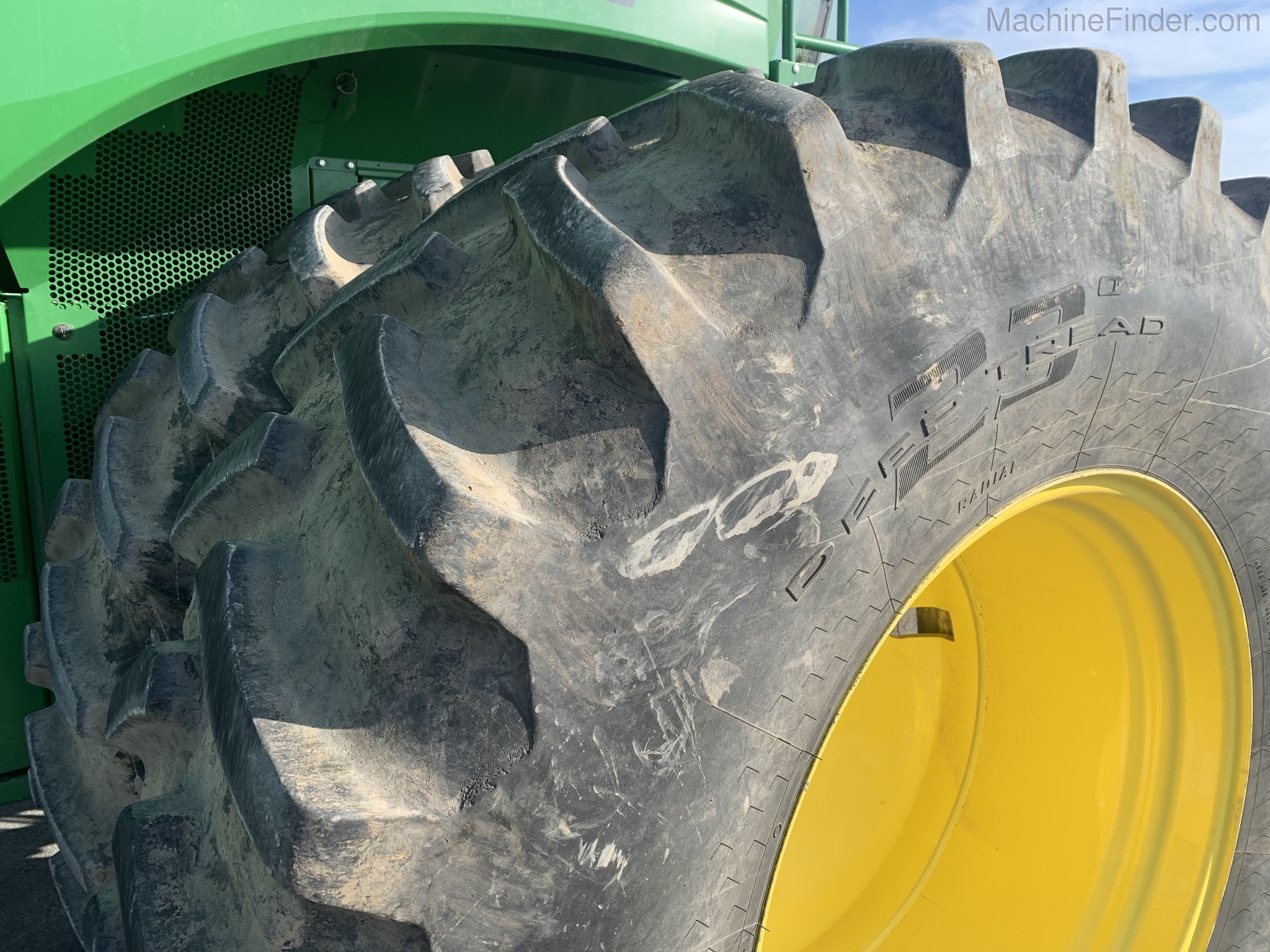 2019 John Deere S780 Image 15