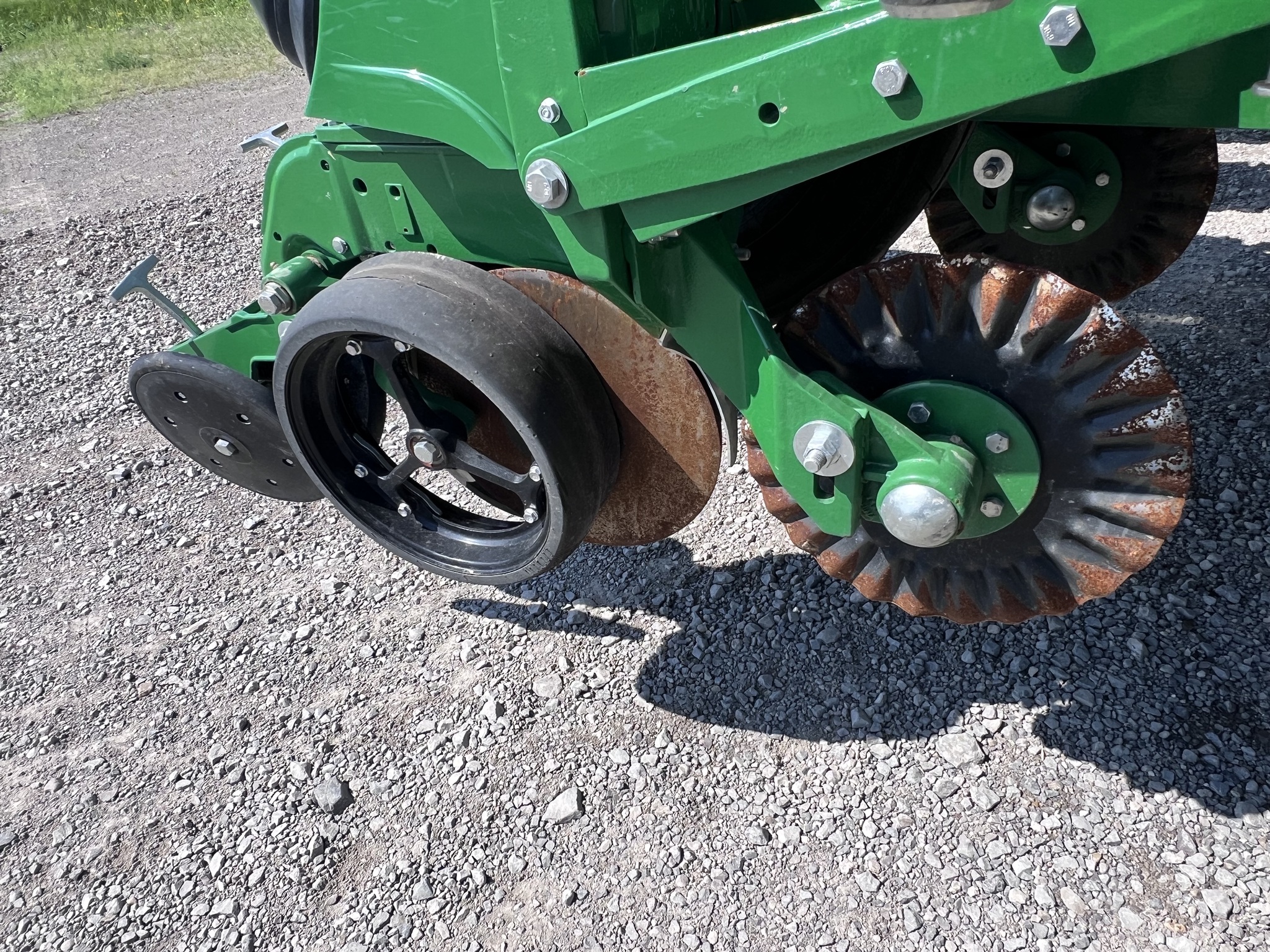 2023 John Deere 1775NT Image 6