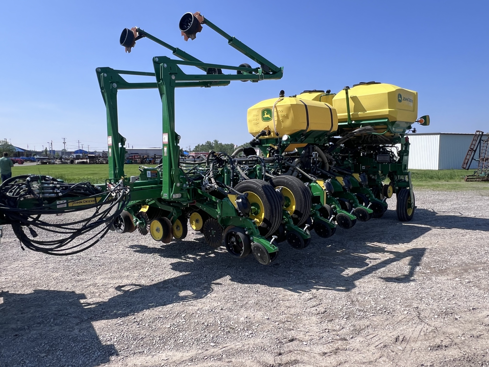 2023 John Deere 1775NT Image 19