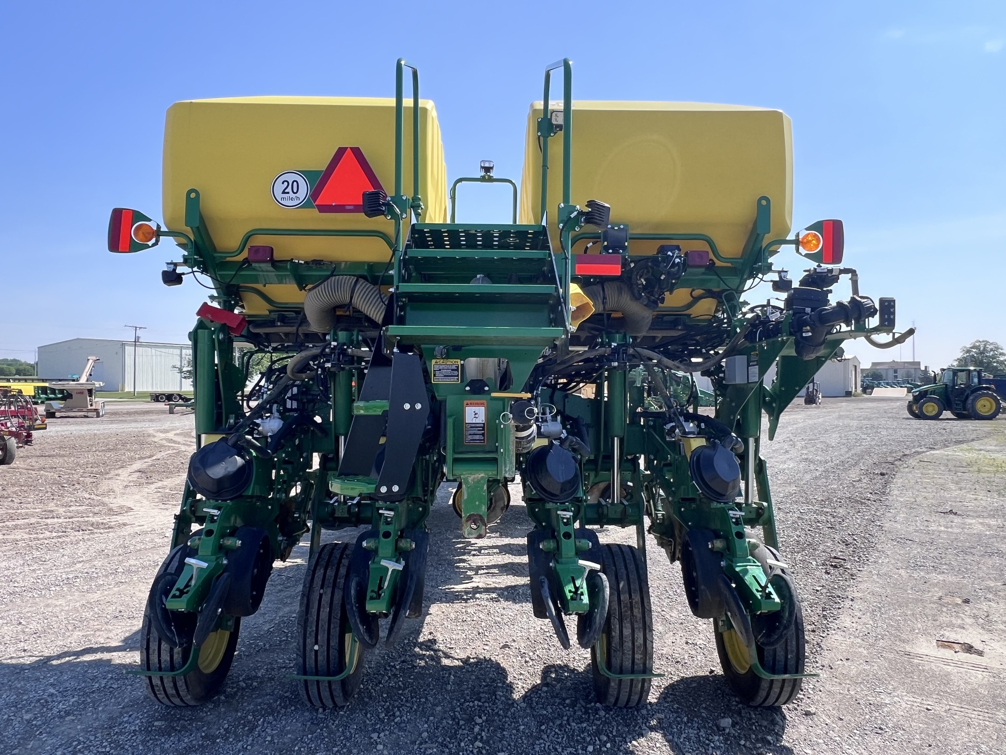 2023 John Deere 1775NT Image 12
