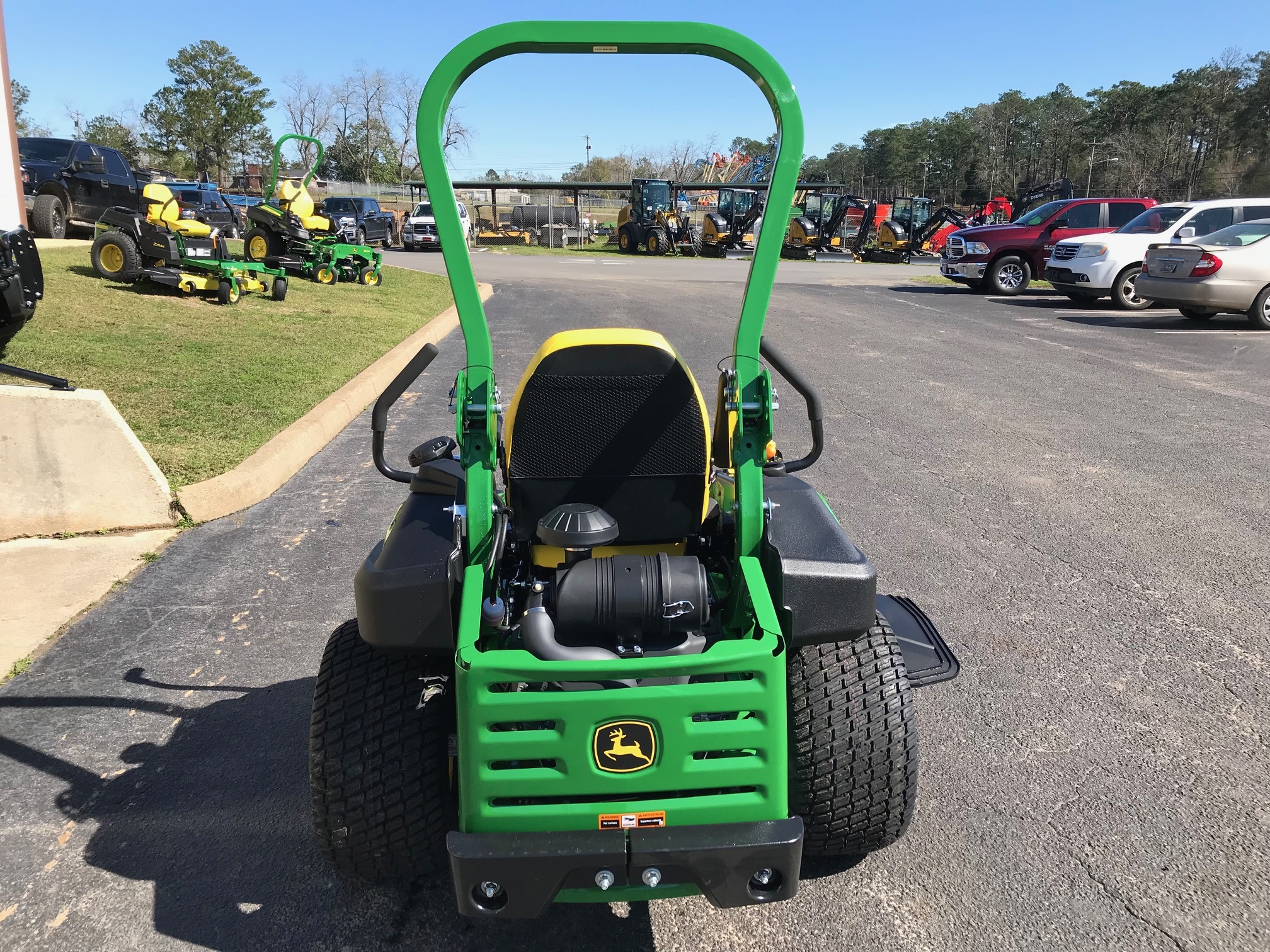 2023 John Deere Z920M Image 4