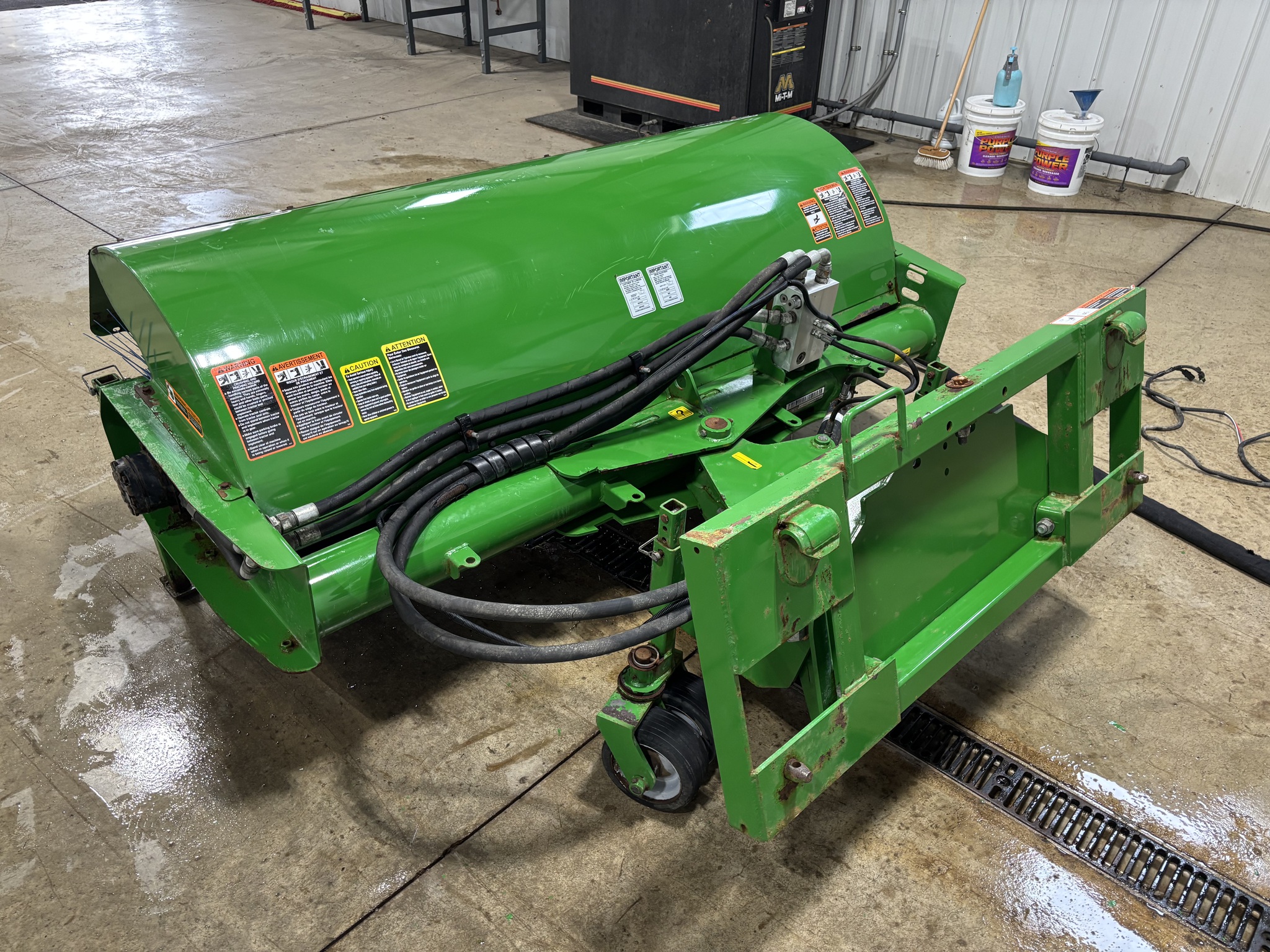Used 2017 John Deere SW2172 Compact Utility Tractor Attachments at Koenig Equipment in Botkins, OH - PhotoXL5