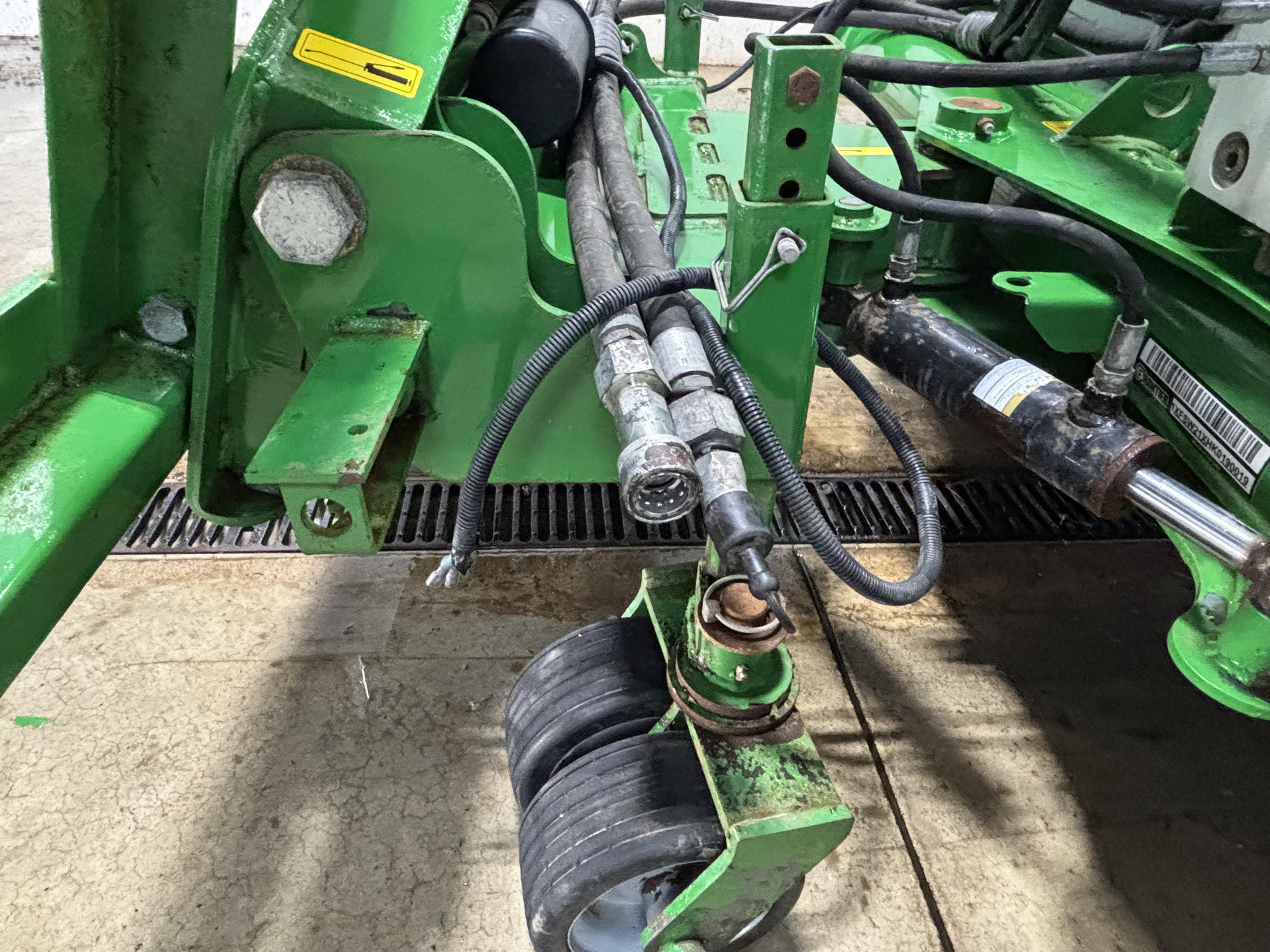 Used 2017 John Deere SW2172 Compact Utility Tractor Attachments at Koenig Equipment in Botkins, OH - PhotoXL7