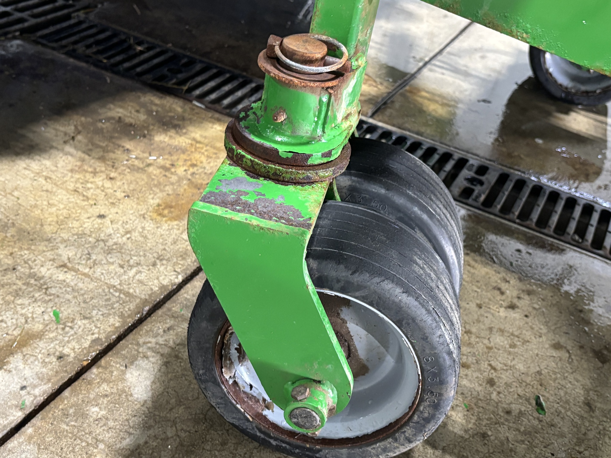 Used 2017 John Deere SW2172 Compact Utility Tractor Attachments at Koenig Equipment in Botkins, OH - PhotoXL9