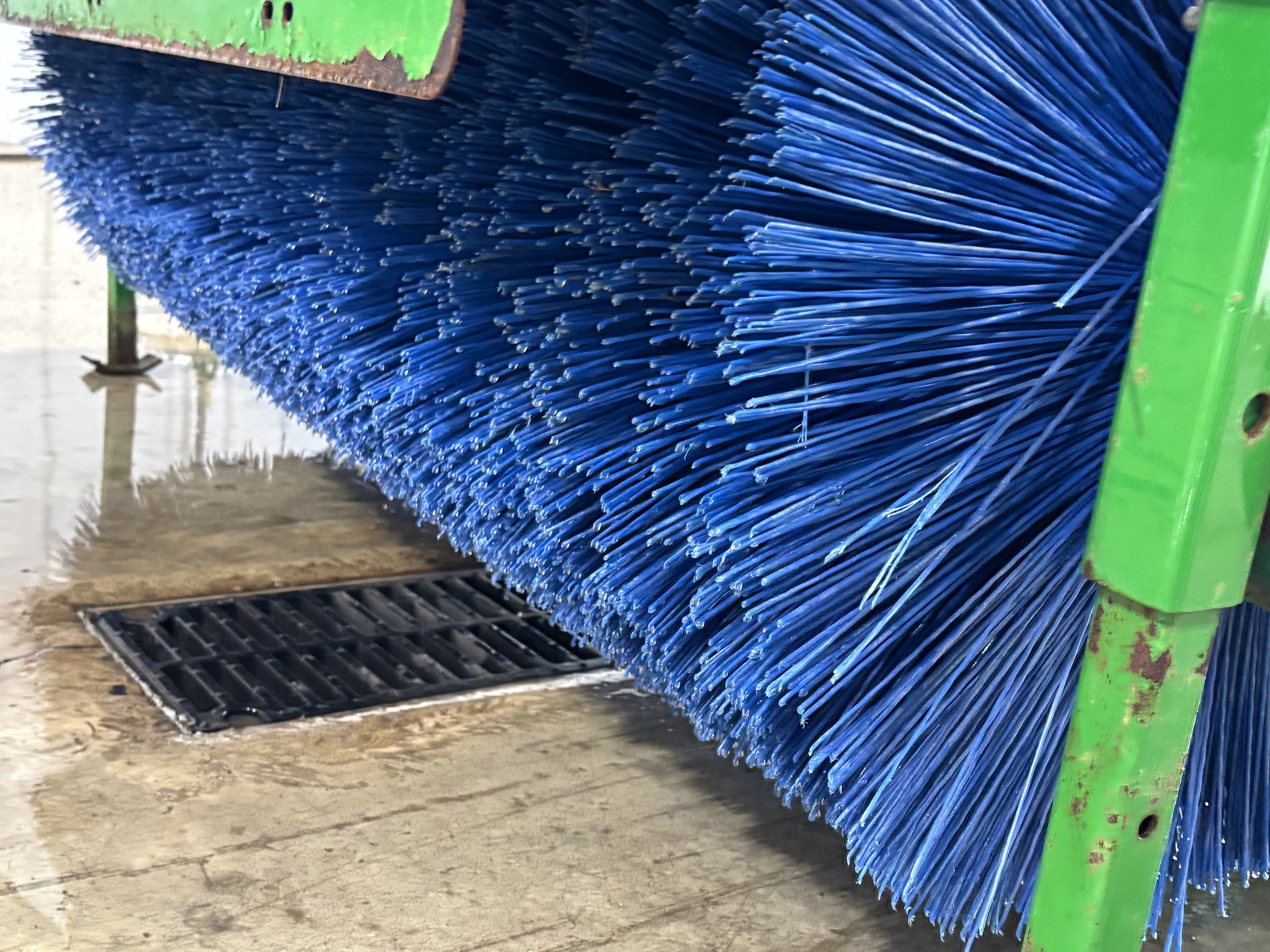 Used 2017 John Deere SW2172 Compact Utility Tractor Attachments at Koenig Equipment in Botkins, OH - PhotoXL1