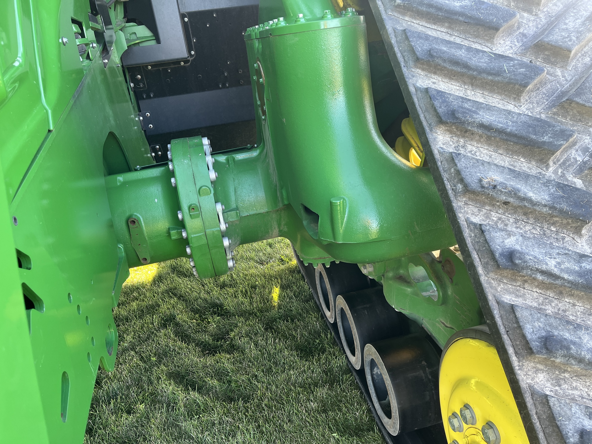  2021 John Deere 9520RX at Heritage Tractor in Geneseo, IL
