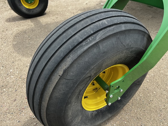 2018 John Deere W155 - Photo13