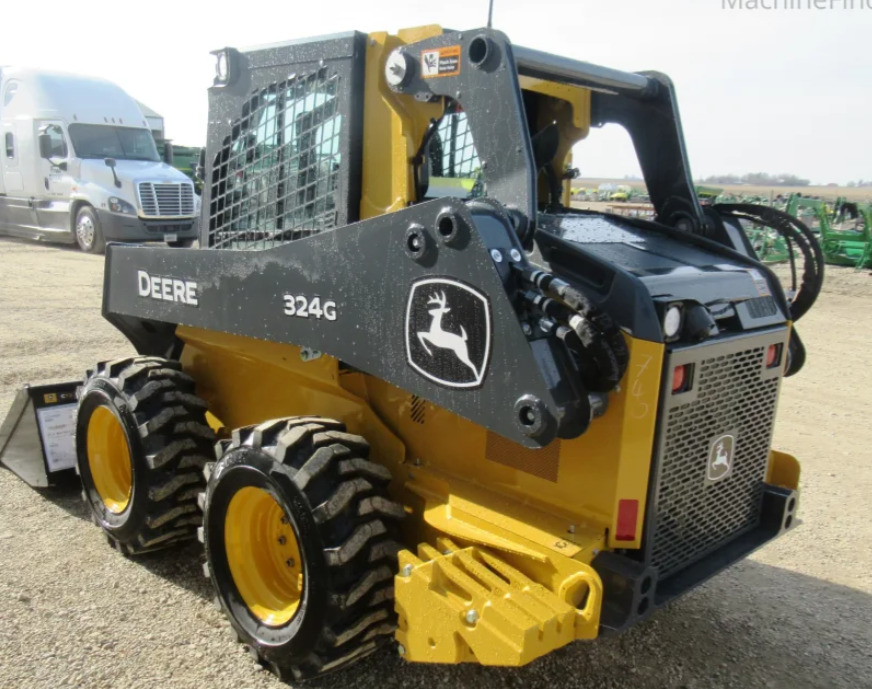 2026 John Deere 324G Image 8