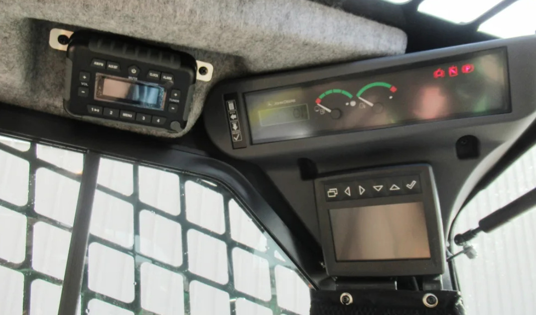 2026 John Deere 324G Image 16