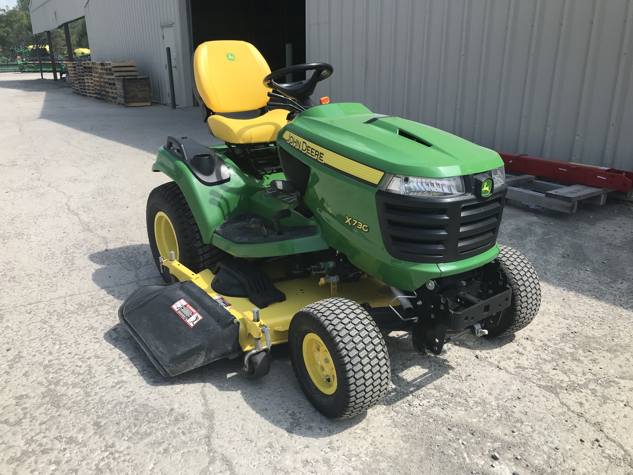 2022 John Deere X730 Image 1