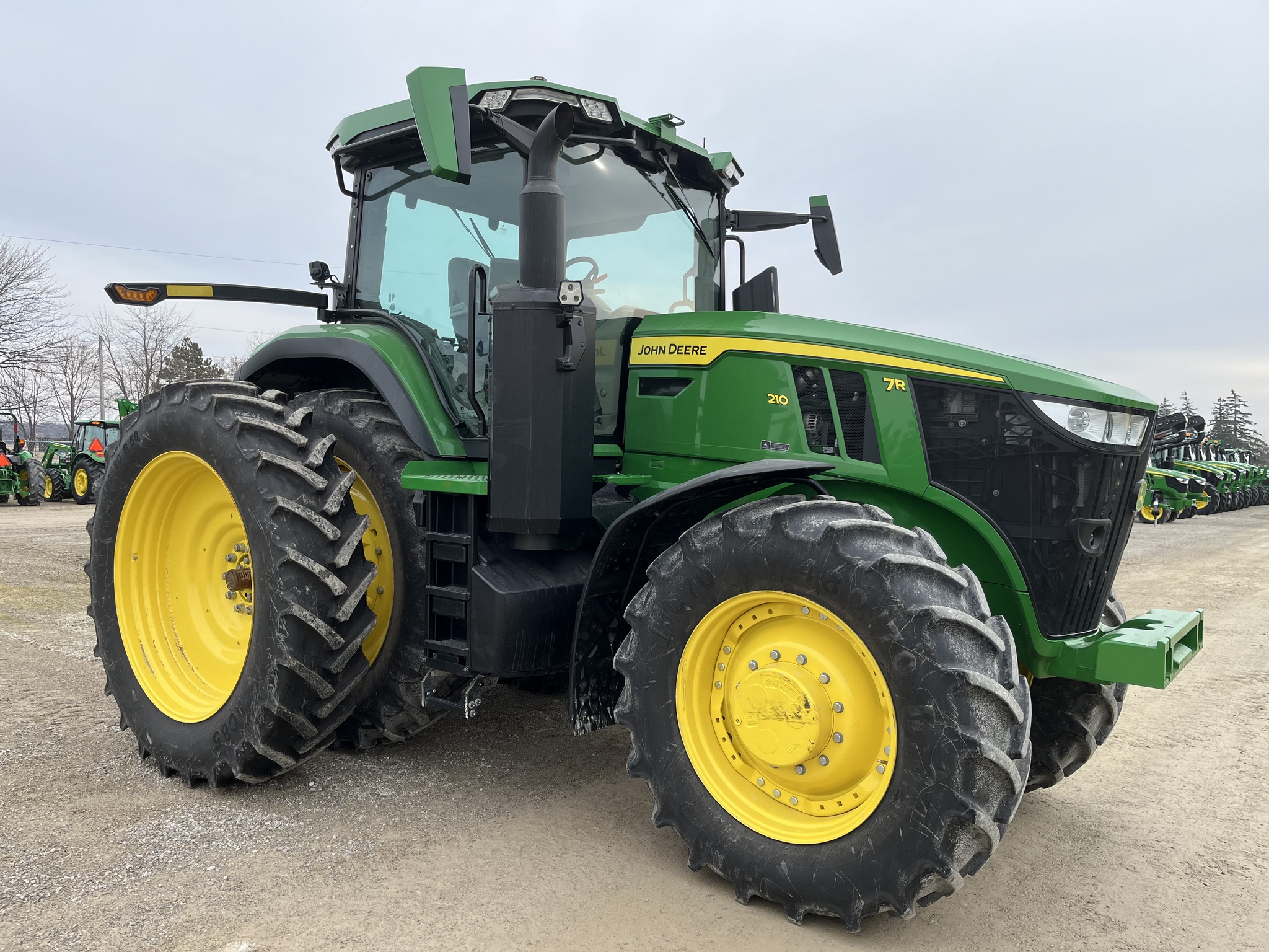 2022 John Deere 7R 210 Row Crop Tractors