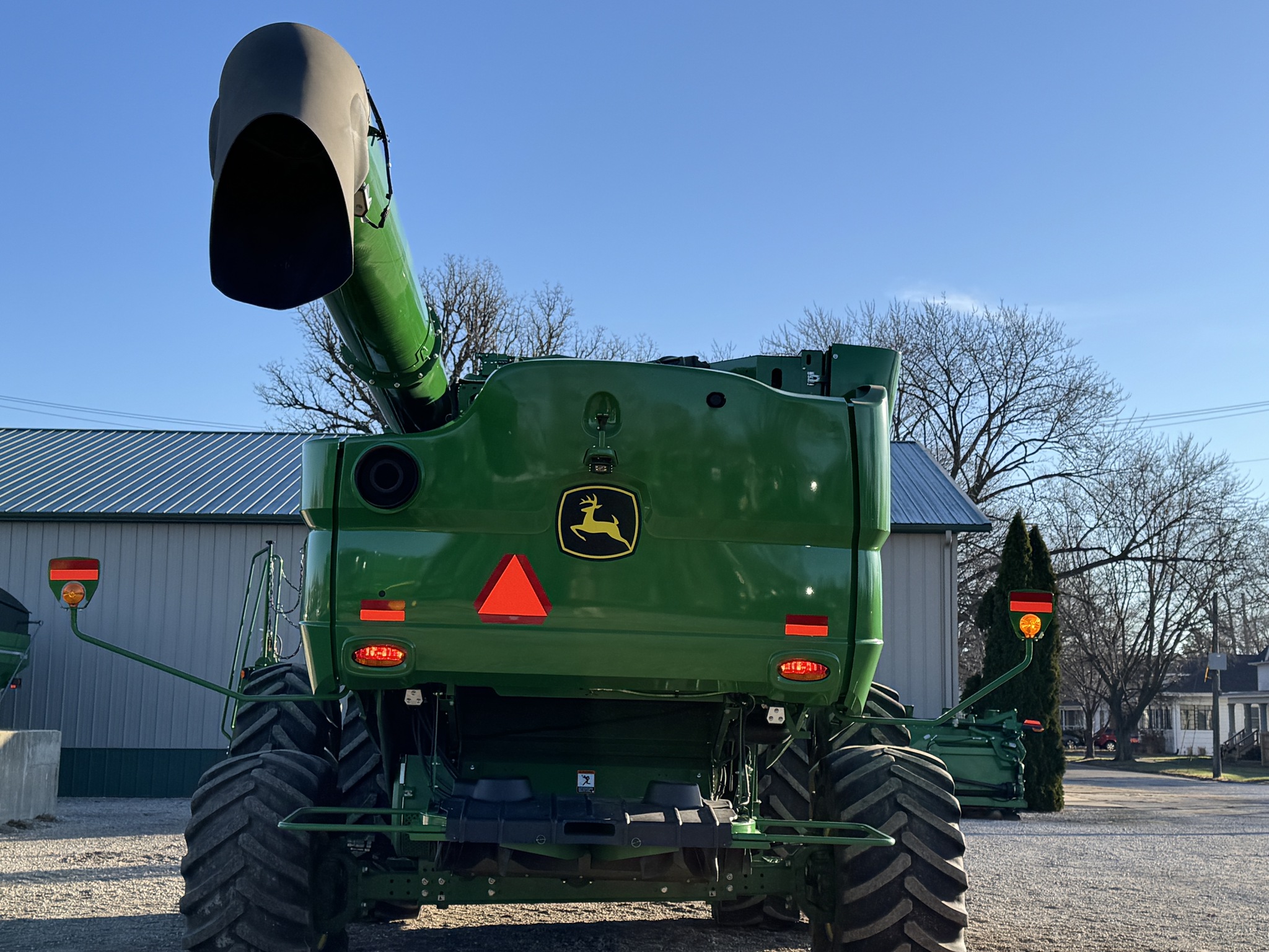  2023 John Deere S780 at Heritage Tractor in Pontiac, IL