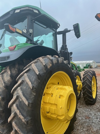 2023 John Deere 8R 310