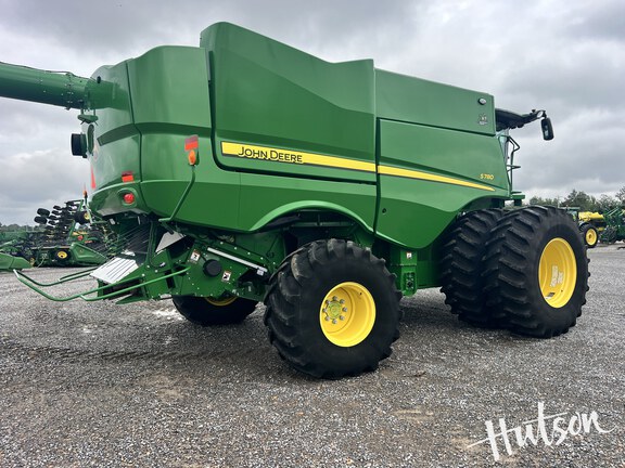 Photo of 2022 John Deere S780
