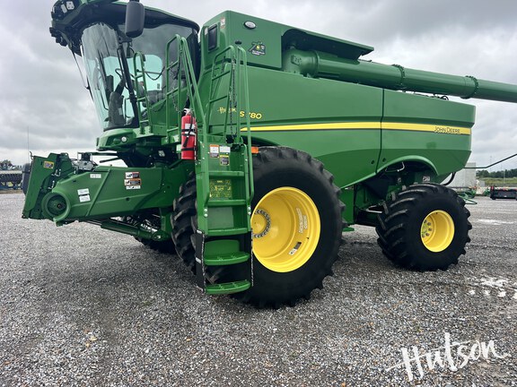 Photo of 2022 John Deere S780