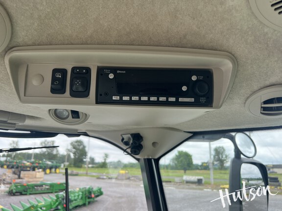 Photo of 2022 John Deere S780