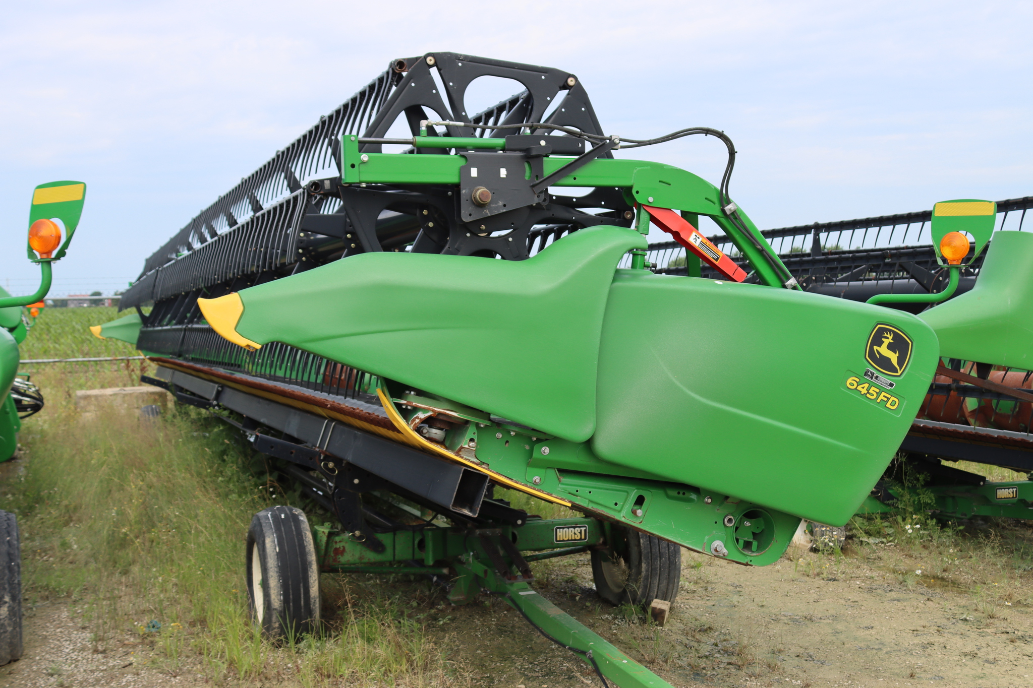 2015 John Deere 645FD Combine Platforms