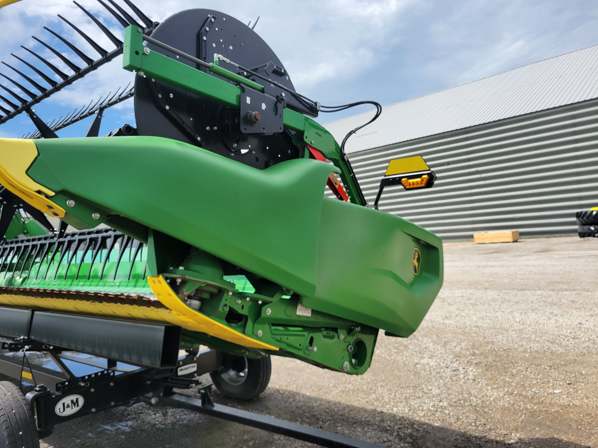  2024 John Deere RD40F at Heritage Tractor in Roanoke, IL