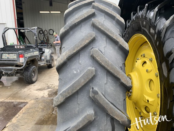 Photo of 2024 John Deere 8R 280